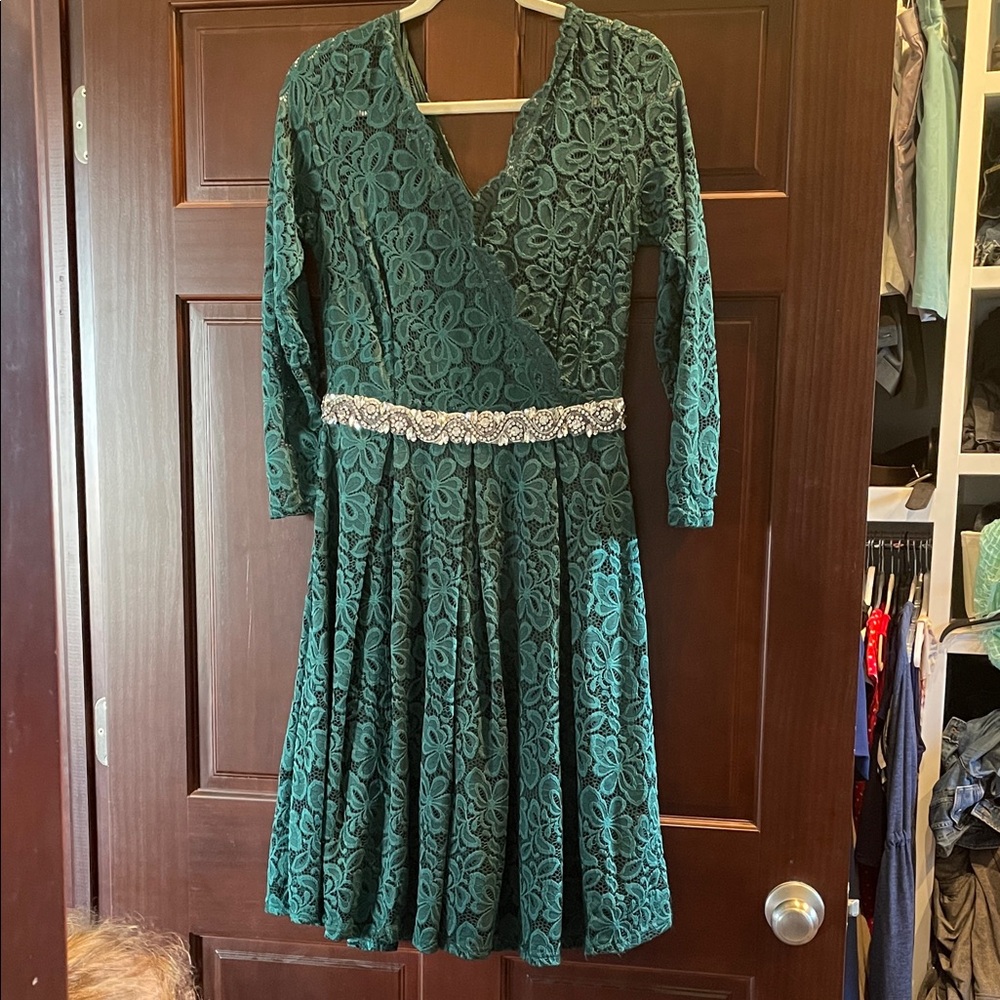 Chic Teal Lace Dress with Silver Detail